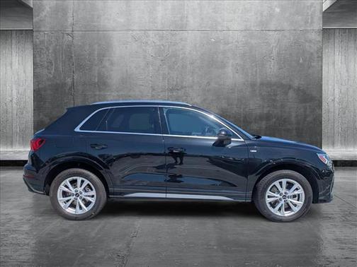 2023 Audi Q3 45 S line Premium Plus