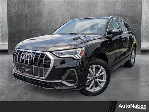 2023 Audi Q3 45 S line Premium Plus