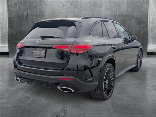 2025 Mercedes-Benz GLC 300 Base