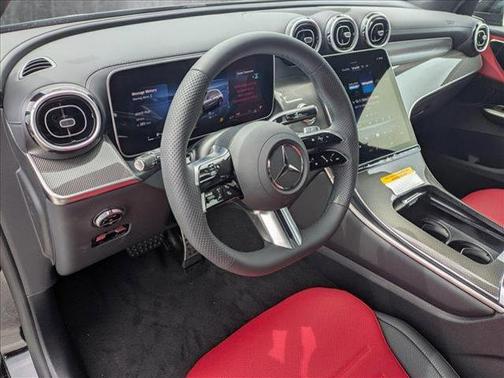 2025 Mercedes-Benz GLC 300 Base