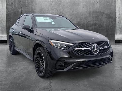 2025 Mercedes-Benz GLC 300 Base