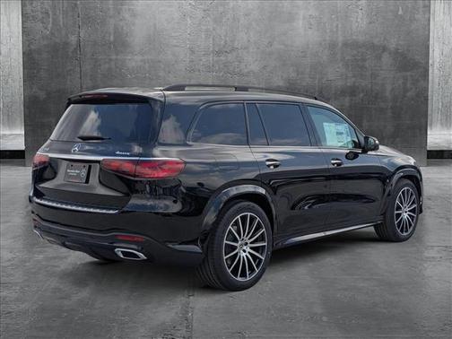 2025 Mercedes-Benz GLS 450 4MATIC