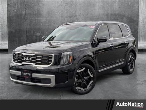 2023 Kia Telluride S