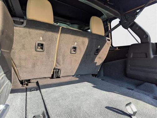 2020 Jeep Wrangler Unlimited Black and Tan 4X4