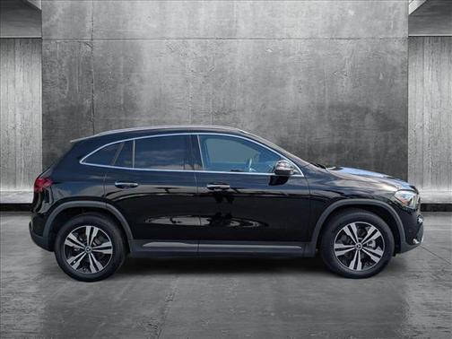 2024 Mercedes-Benz GLA 250 Base
