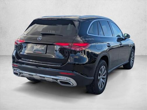 2026 Mercedes-Benz GLC 300 Base