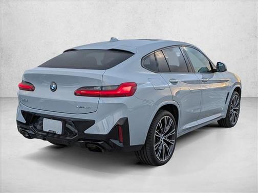 2022 BMW X4 xDrive30i