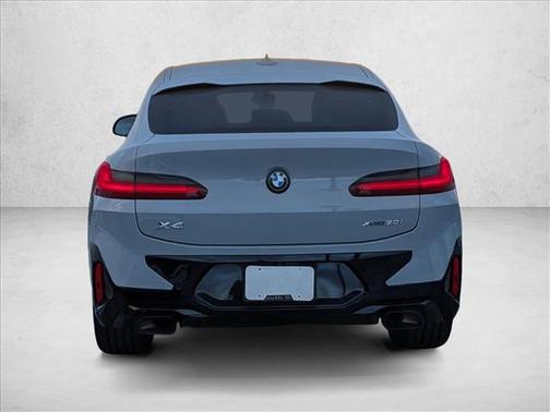 2022 BMW X4 xDrive30i