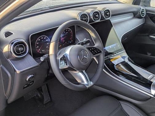 2026 Mercedes-Benz GLC 300 Base