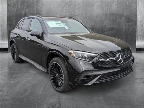 2025 Mercedes-Benz GLC 300 Base
