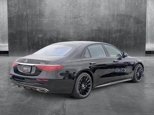 2025 Mercedes-Benz S-Class 4MATIC