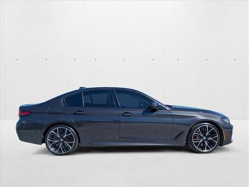 2023 BMW M550 i Xdrive