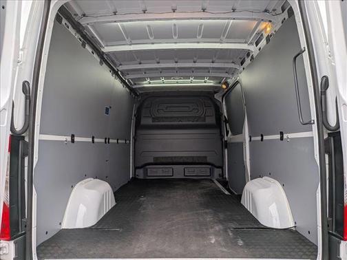 2024 Mercedes-Benz Sprinter 2500 Standard Roof