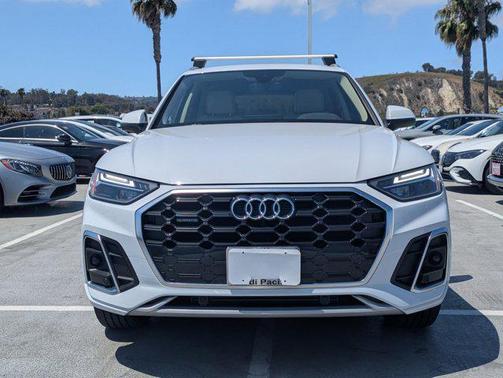 2024 Audi Q5 45 S line Premium