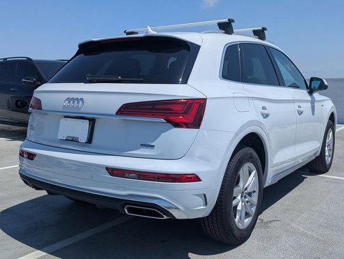 2024 Audi Q5 45 S line Premium