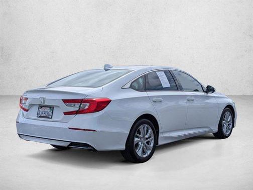 Platinum White Pearl 2019 Honda Accord LX