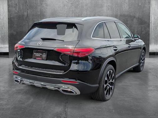 2025 Mercedes-Benz GLC 350e Base