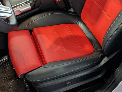 2025 Mercedes-Benz AMG GLB 35 4MATIC