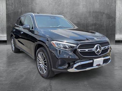 2025 Mercedes-Benz GLC 300 Base