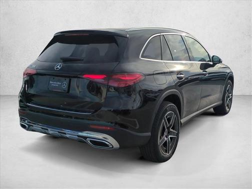 2026 Mercedes-Benz GLC 300 Base