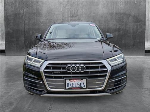 2018 Audi Q5 2.0T Premium Plus