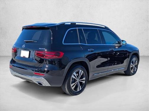 2025 Mercedes-Benz GLB 250 4MATIC