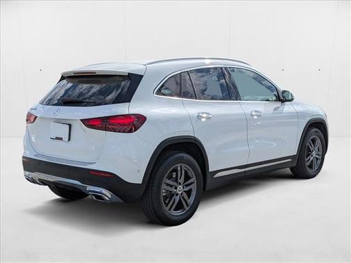 2025 Mercedes-Benz GLA 250 4MATIC