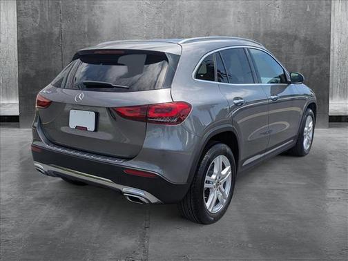 2021 Mercedes-Benz GLA 250 Base 4MATIC