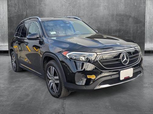 2022 Mercedes-Benz EQB 300 4MATIC