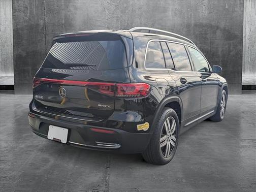 2022 Mercedes-Benz EQB 300 4MATIC