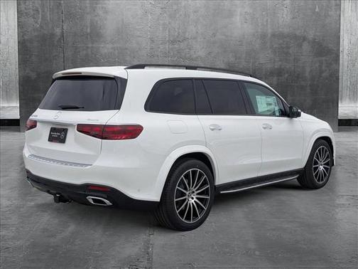 2025 Mercedes-Benz GLS 450 4MATIC