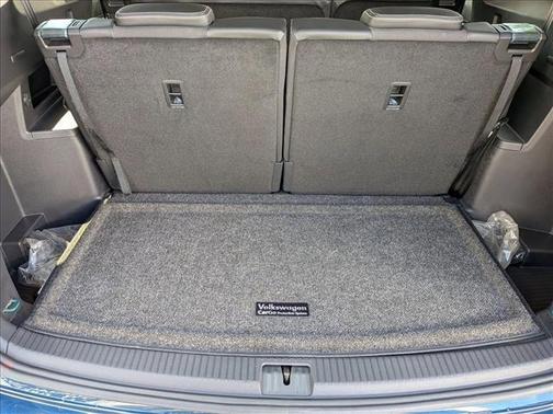 2022 Volkswagen Atlas 3.6L SE w/Technology