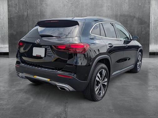 2025 Mercedes-Benz GLA 250 4MATIC