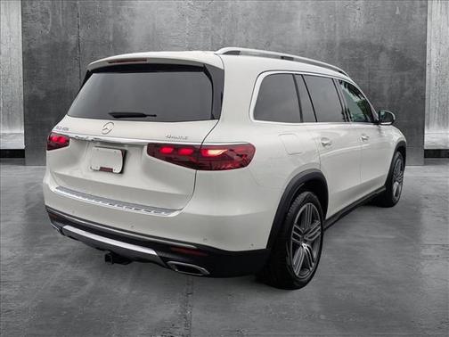 2024 Mercedes-Benz GLS 450 4MATIC