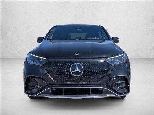 Obsidian Black Metallic 2023 Mercedes-Benz EQE 350+ Base