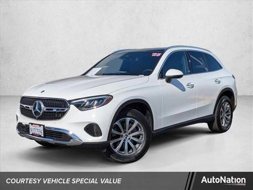2025 Mercedes-Benz GLC 300 Base