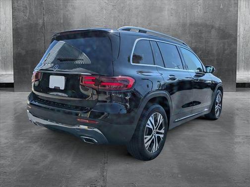 2025 Mercedes-Benz GLB 250 Base