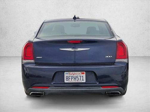 2016 Chrysler 300 S
