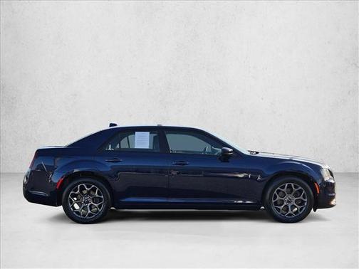 2016 Chrysler 300 S