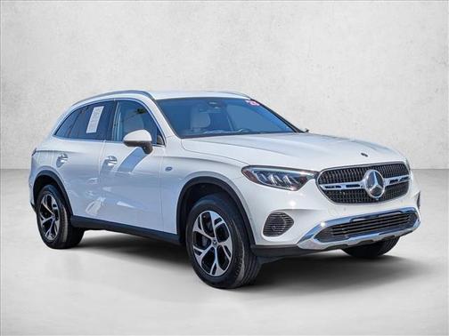 Polar White 2025 Mercedes-Benz GLC 350e Base