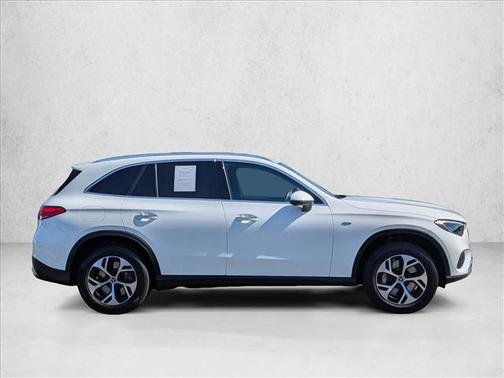 Polar White 2025 Mercedes-Benz GLC 350e Base