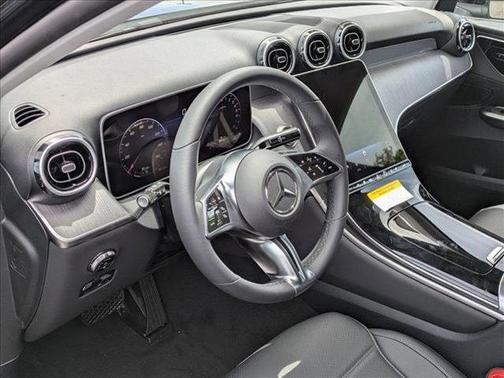 2025 Mercedes-Benz GLC 350e Base