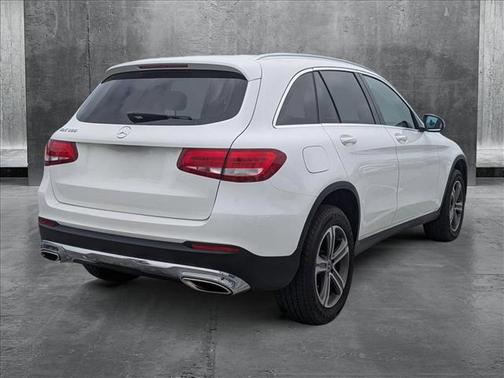 2018 Mercedes-Benz GLC 300 Base