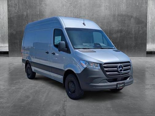 2025 Mercedes-Benz Sprinter 2500 Standard Roof