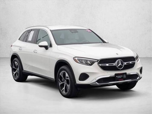 Polar White 2025 Mercedes-Benz GLC 350e Base