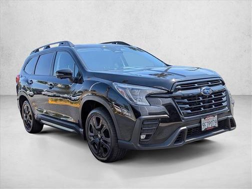 Crystal Black Silica 2023 Subaru Ascent Onyx Edition Limited 7-Passenger