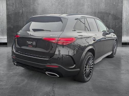 2025 Mercedes-Benz GLC 350e Base
