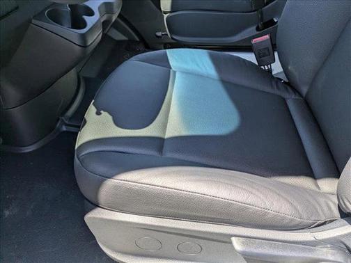 2025 Mercedes-Benz Sprinter 2500 Standard Roof