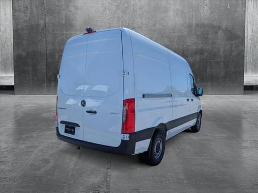 2025 Mercedes-Benz Sprinter 2500 Standard Roof