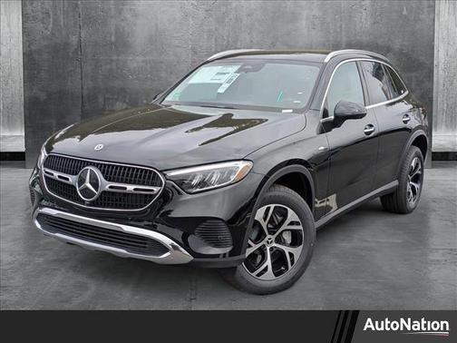 2025 Mercedes-Benz GLC 350e Base